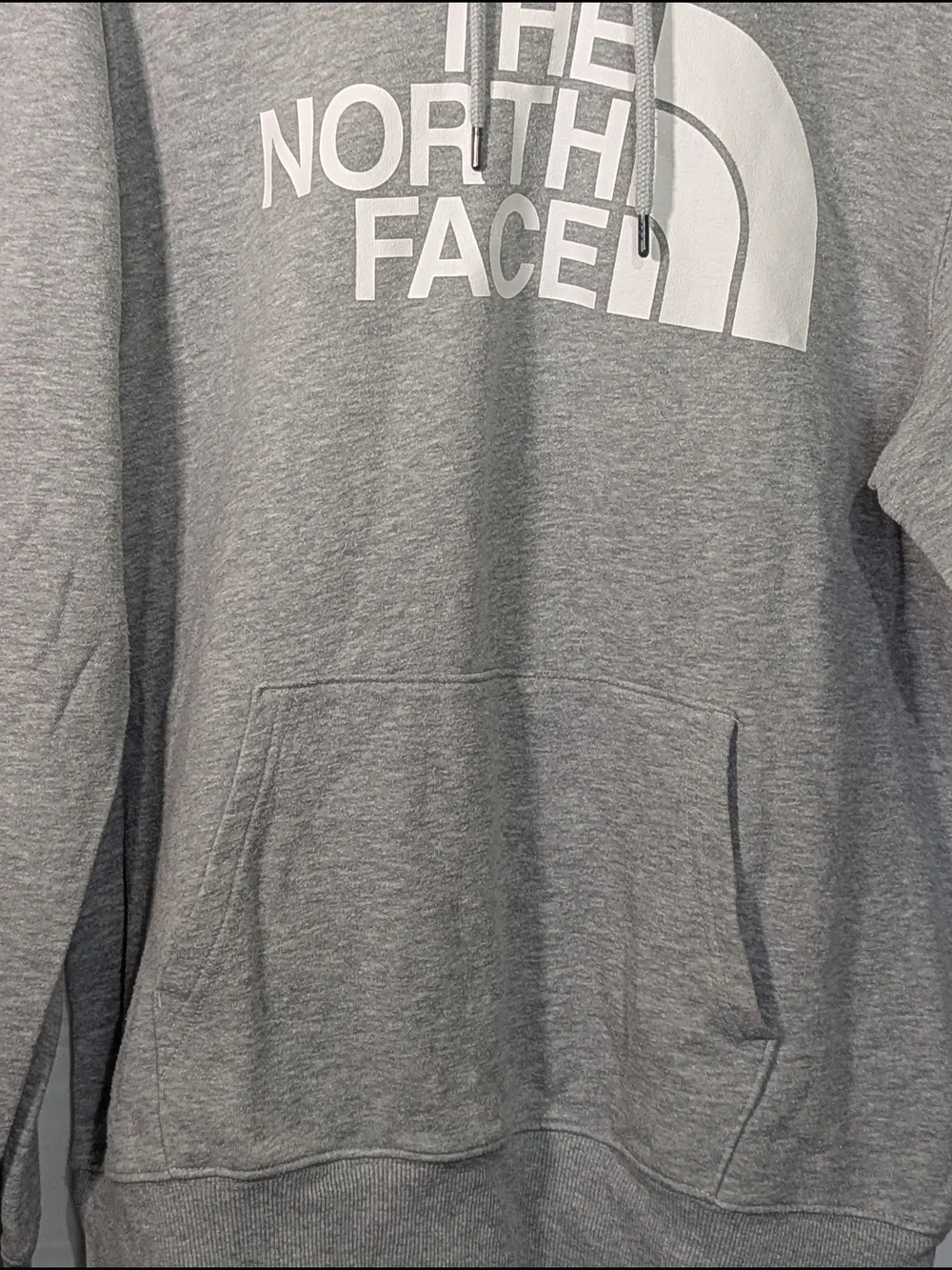 The North Face Men's Large Gray Logo Hoodie Pullover Sweatshirt Graphic